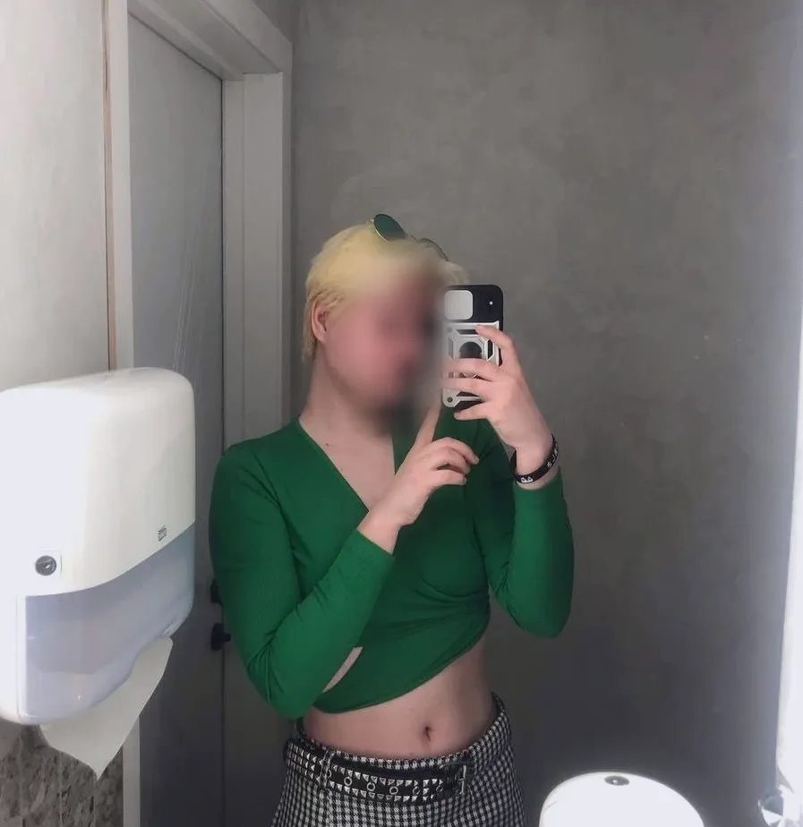 Morag, 20