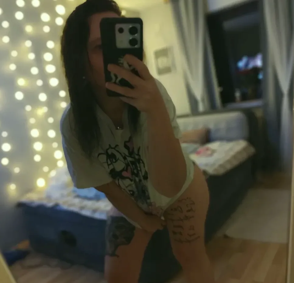 Priya, 36