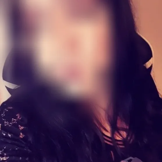 Tiana, 28